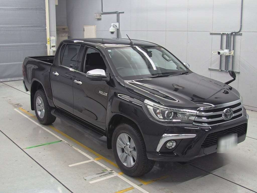 Toyota Hilux Revolution